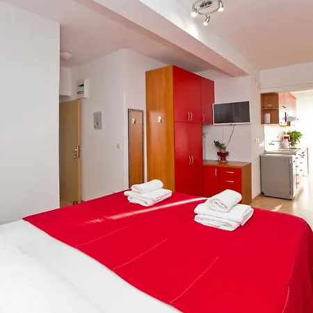 Matic Ograde Hvar Town