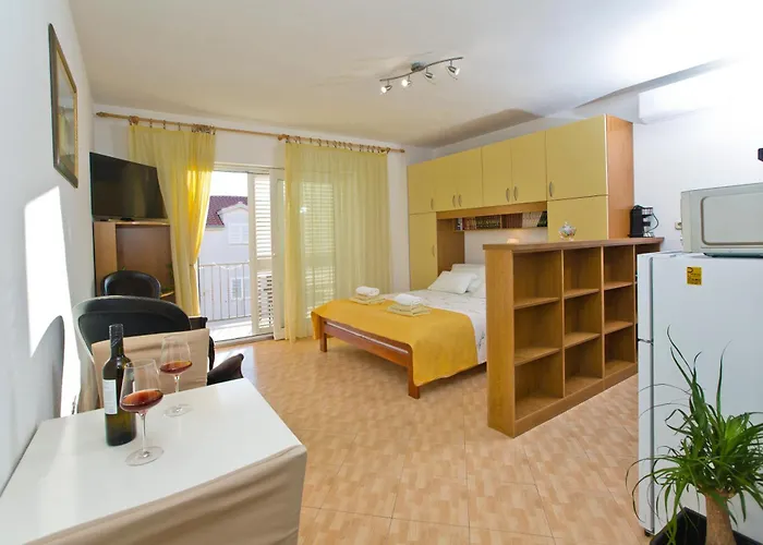 Matic Ograde Apartman Hvar Town