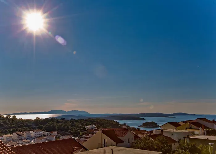 Matic Ograde Hvar Town