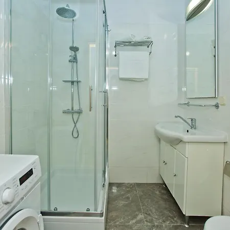 Matic Ograde Apartment