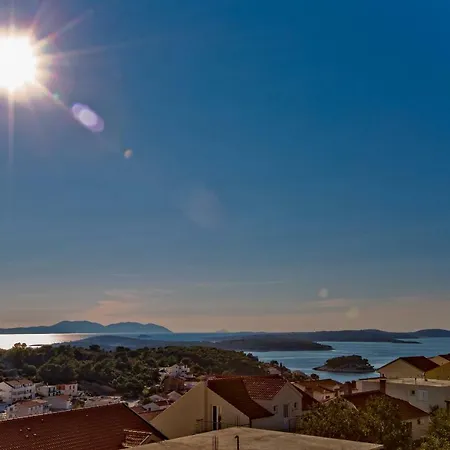 Matic Ograde Hvar Town