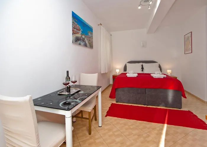 Apartament Matic Ograde *