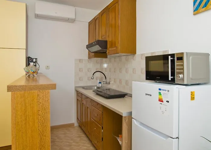 Matic Ograde * 赫瓦尔